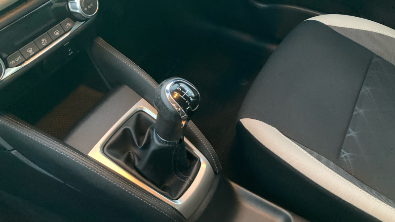 Nissan Micra 0.9 IG-T N-Connecta 5dr Petrol Hatchback